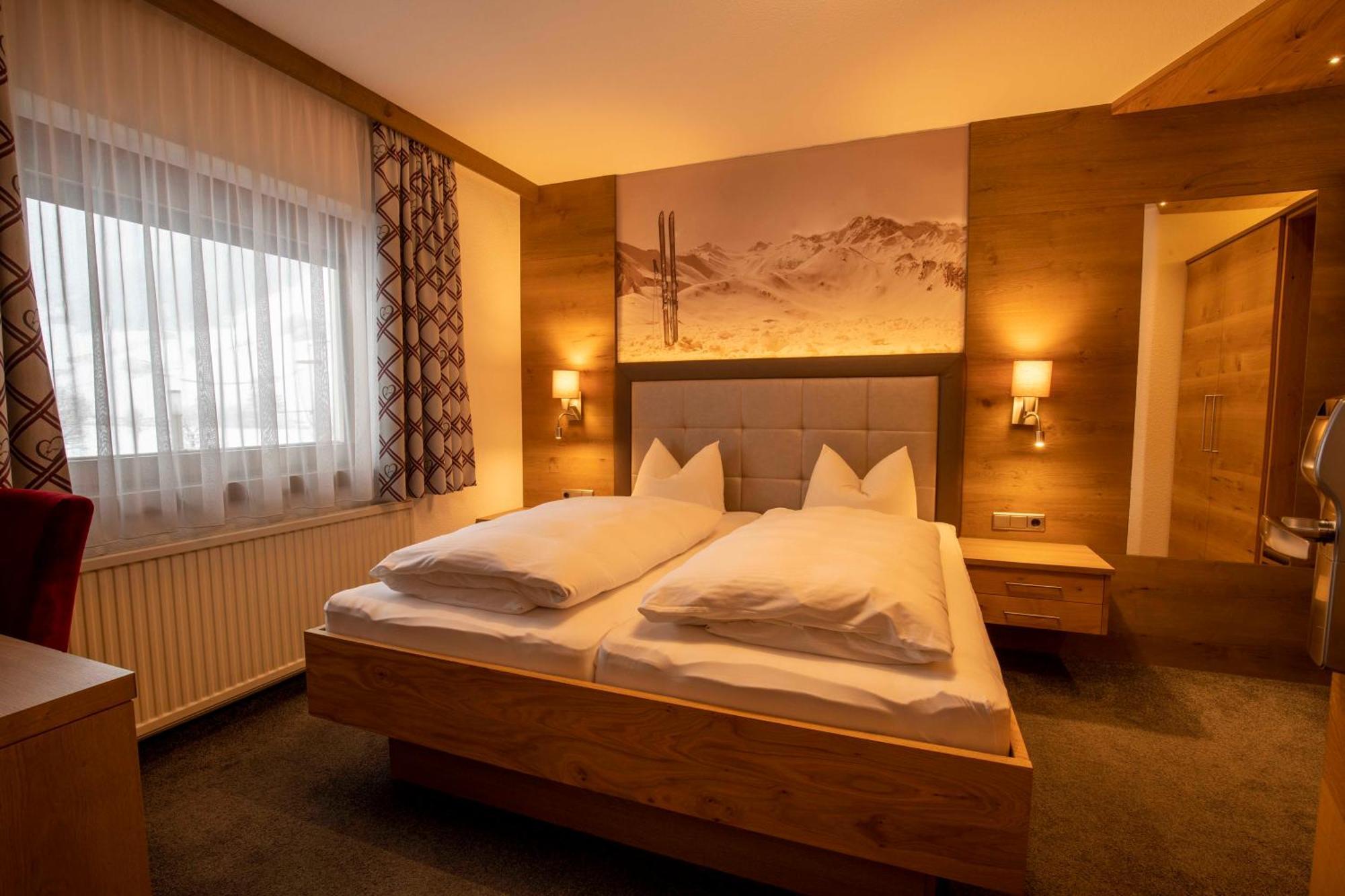 Hotel Gidis Hof à Ischgl Extérieur photo