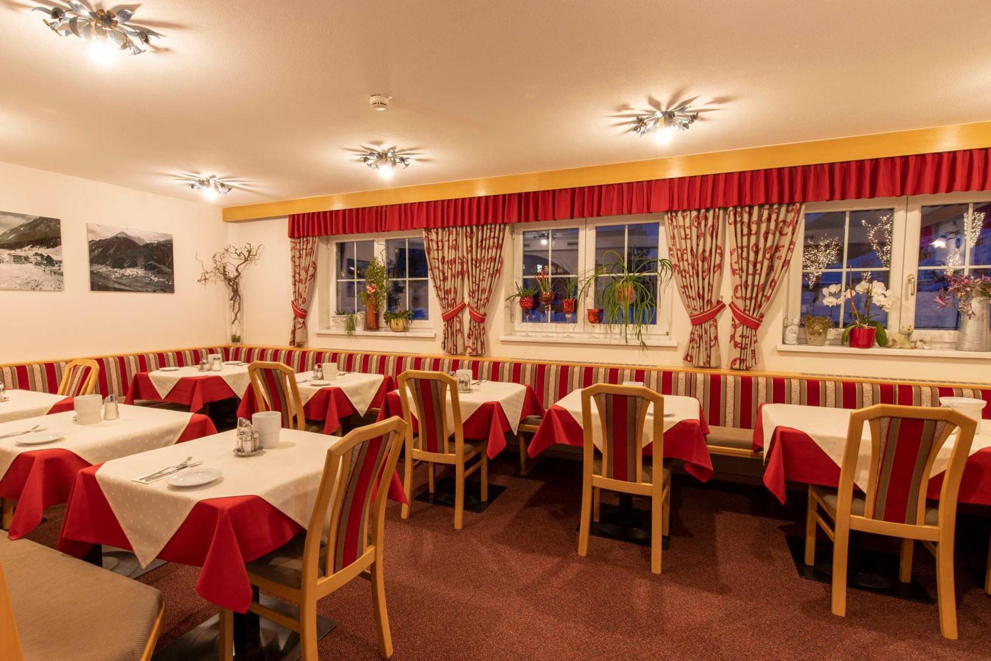 Hotel Gidis Hof à Ischgl Extérieur photo