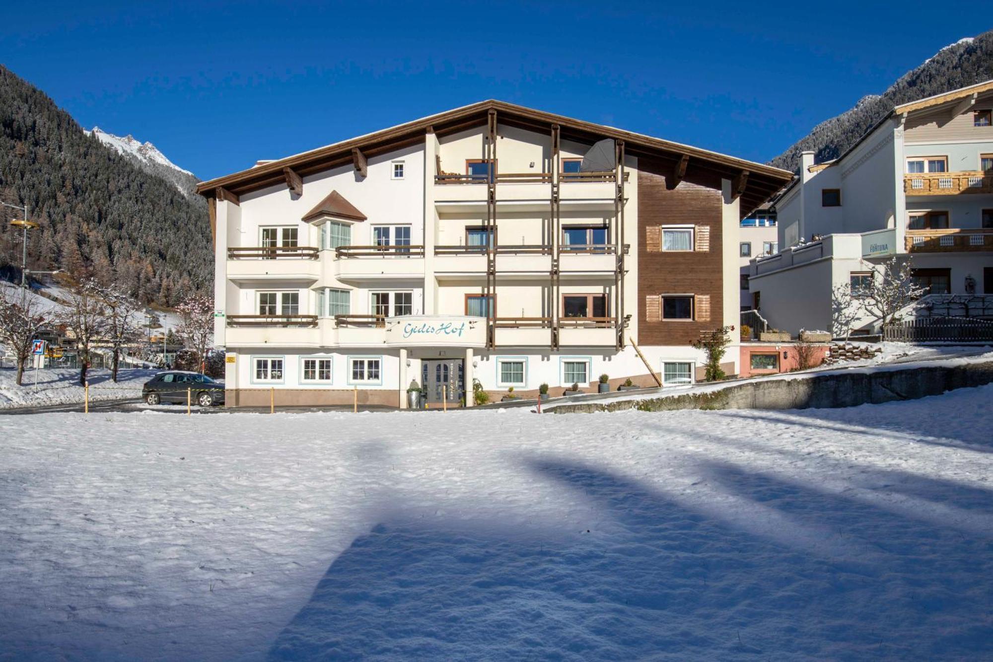 Hotel Gidis Hof à Ischgl Extérieur photo