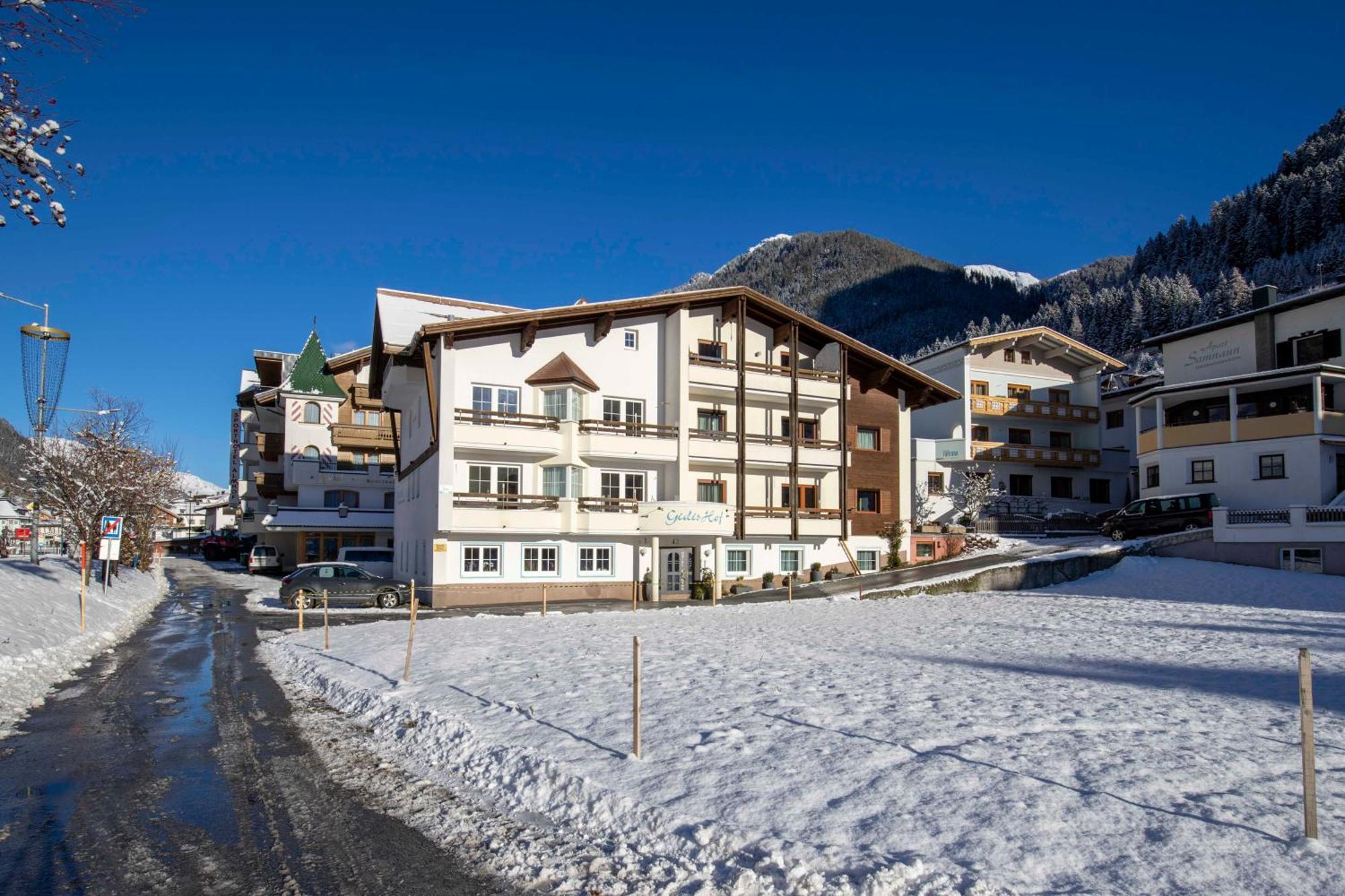 Hotel Gidis Hof à Ischgl Extérieur photo